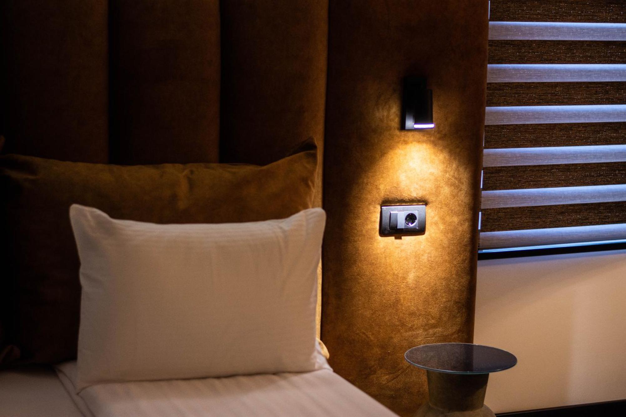 Kristall Apartments Premium Šabac エクステリア 写真
