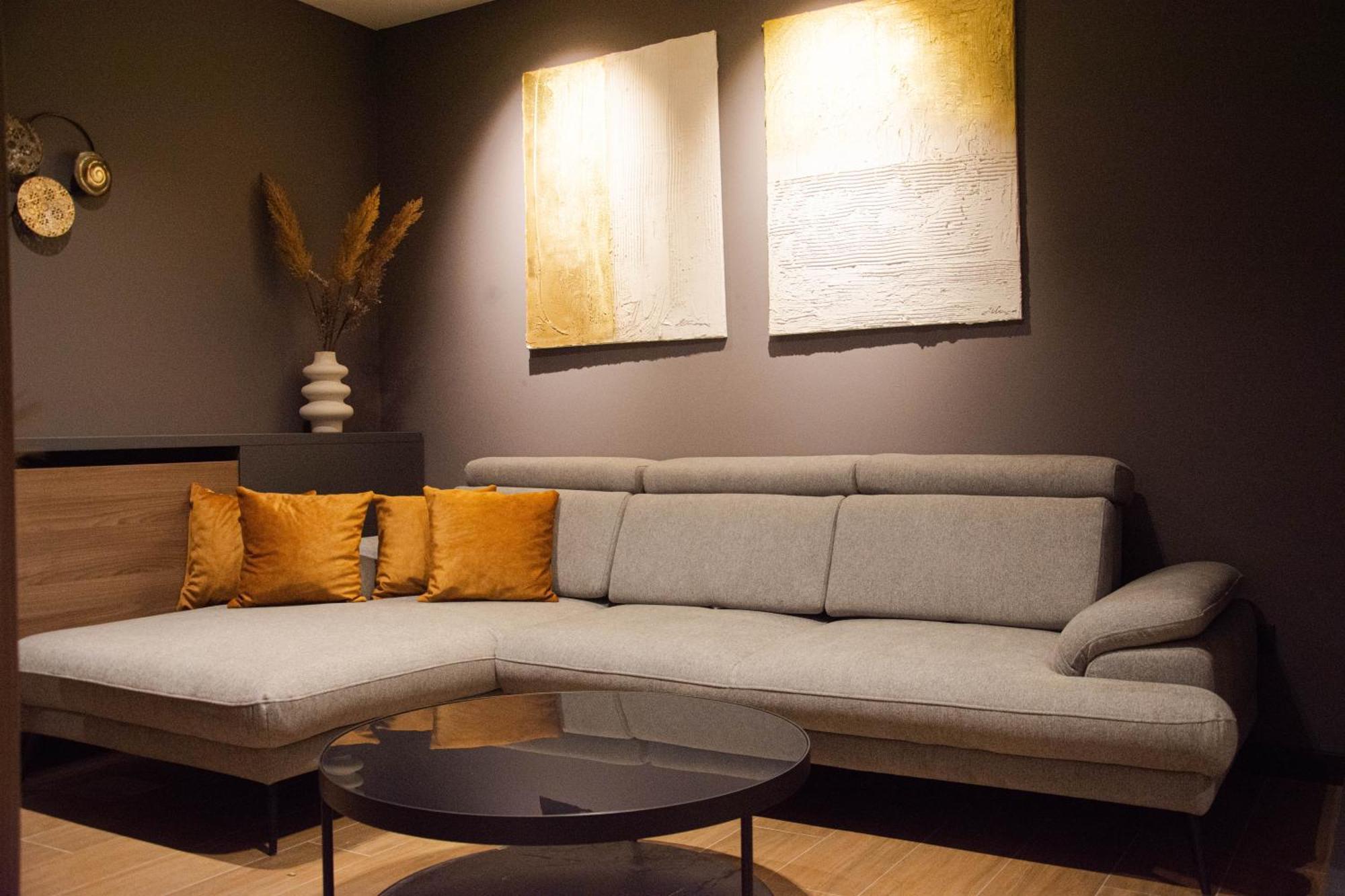 Kristall Apartments Premium Šabac エクステリア 写真