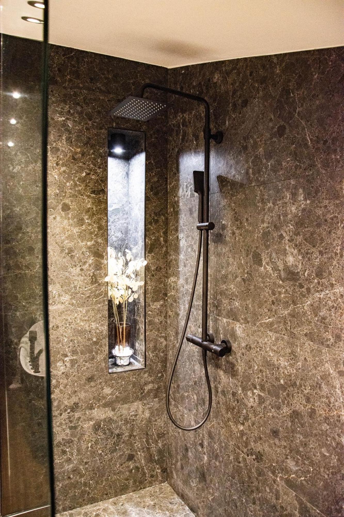 Kristall Apartments Premium Šabac エクステリア 写真