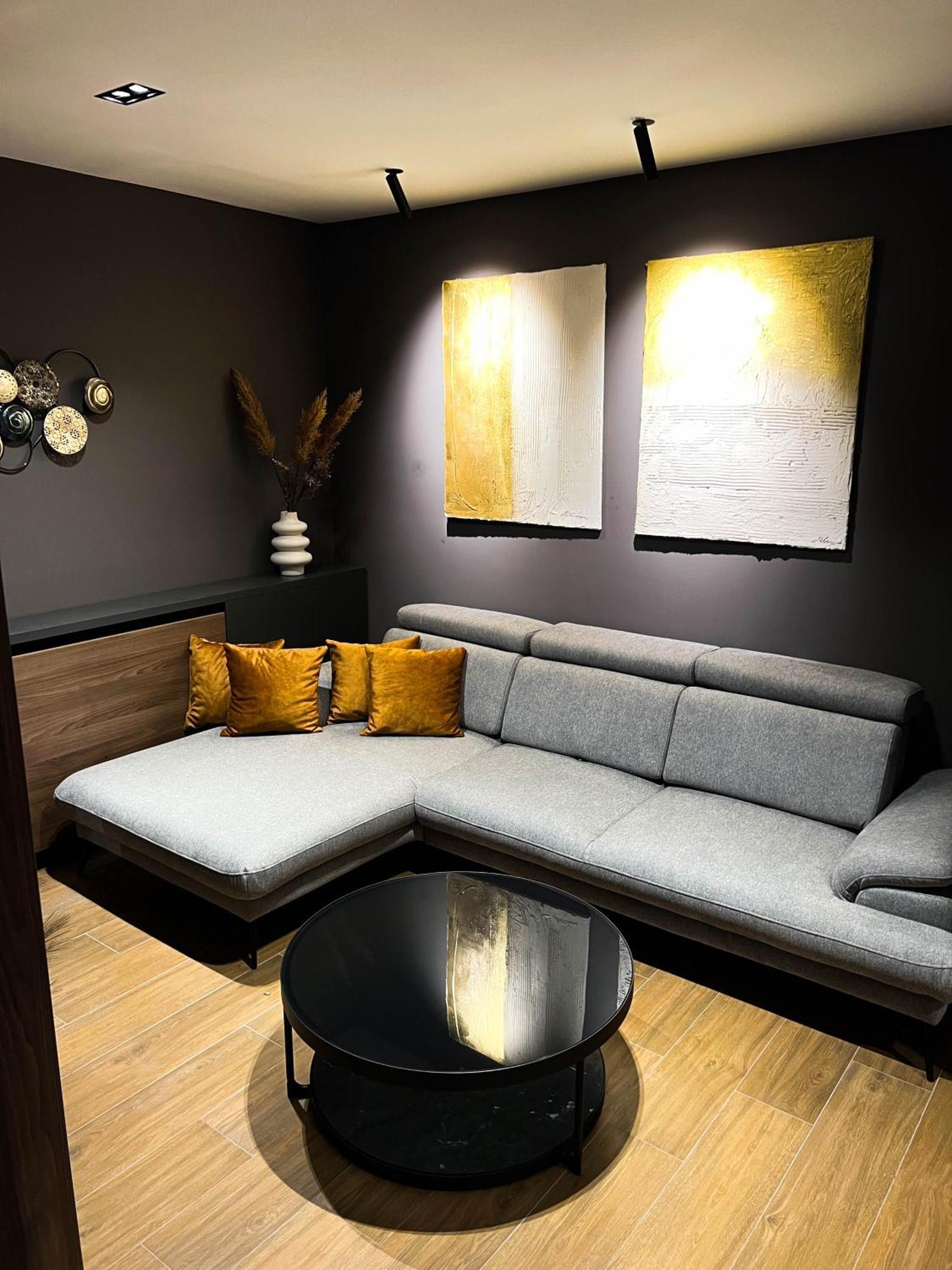 Kristall Apartments Premium Šabac エクステリア 写真